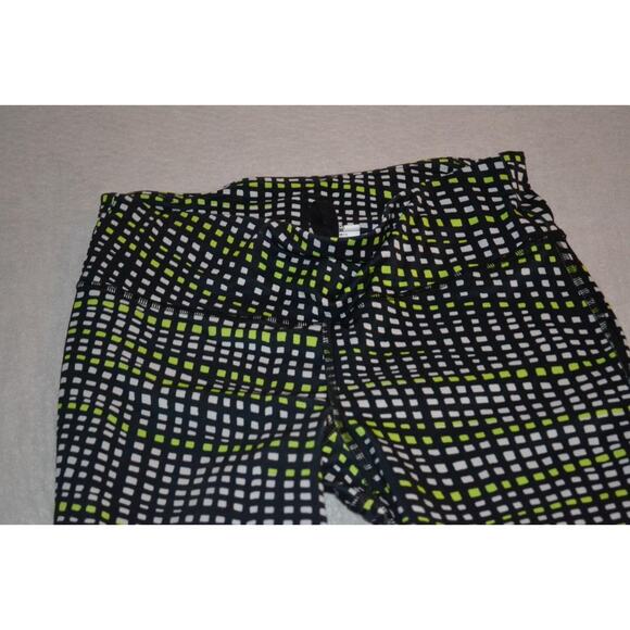 41879-a Under Armour Gym Capri Pants Black Neon Green Size Small Womens - Picture 4 of 7